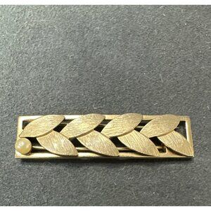 Sarah Coventry Signed Vintage Gold Tone Hair Barrette Pearl and Leaf Pattern